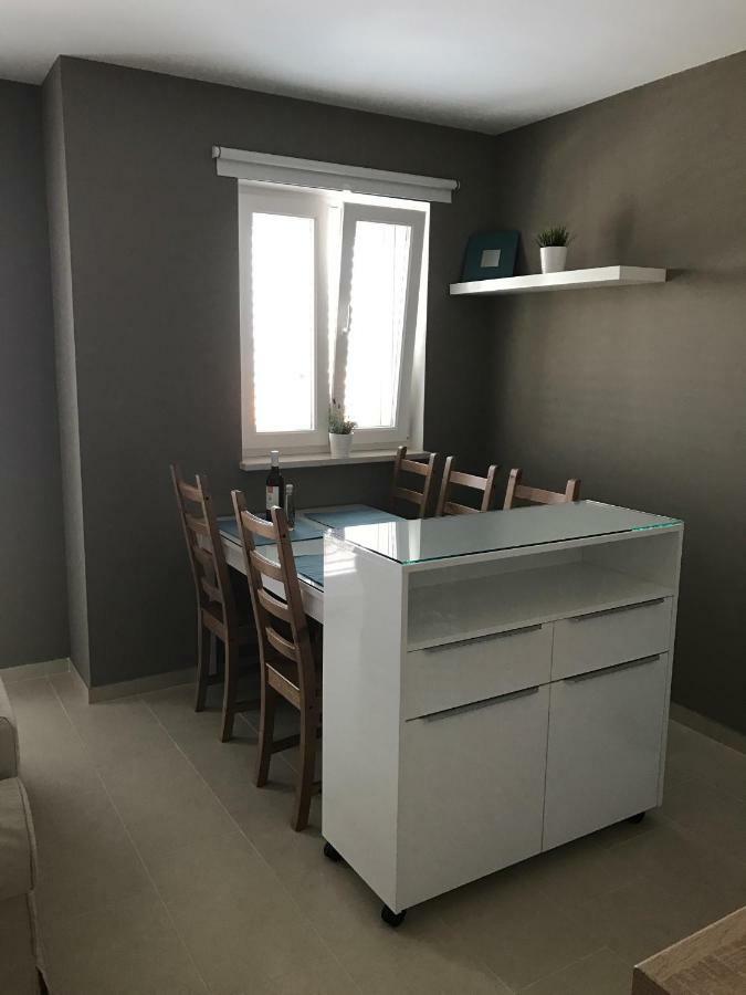 Apartments Gazebo Τρογκίρ Εξωτερικό φωτογραφία