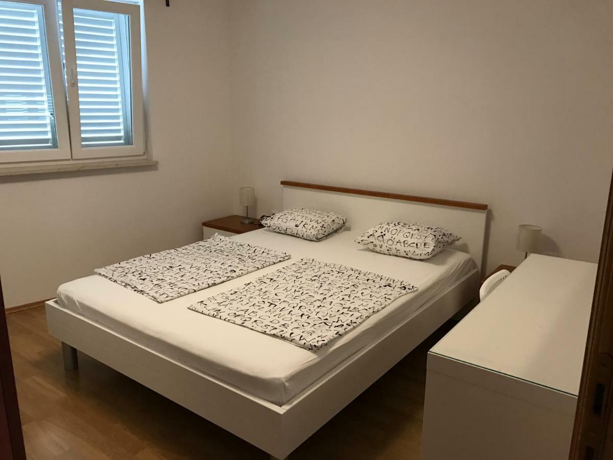 Apartments Gazebo Τρογκίρ Εξωτερικό φωτογραφία