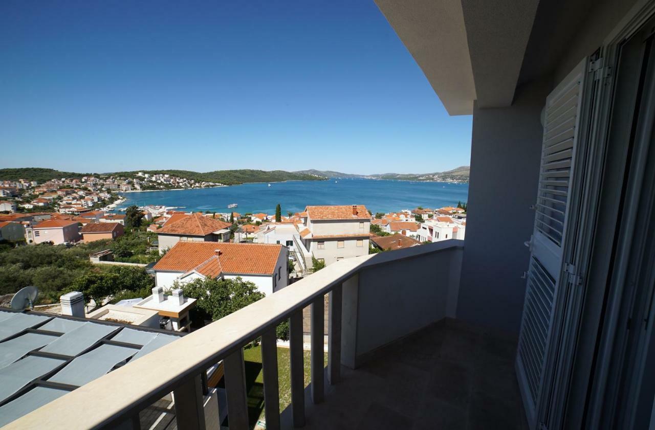 Apartments Gazebo Τρογκίρ Εξωτερικό φωτογραφία