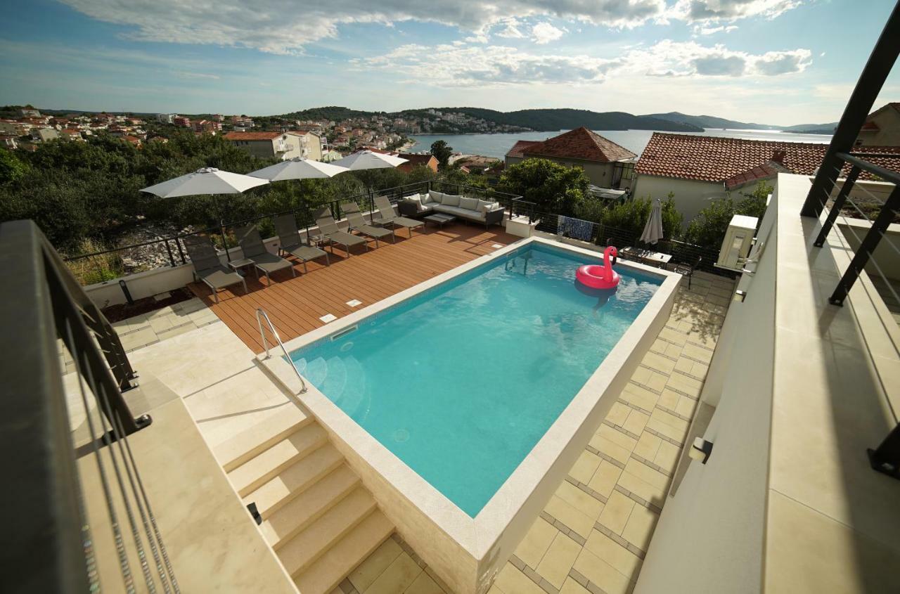 Apartments Gazebo Τρογκίρ Εξωτερικό φωτογραφία